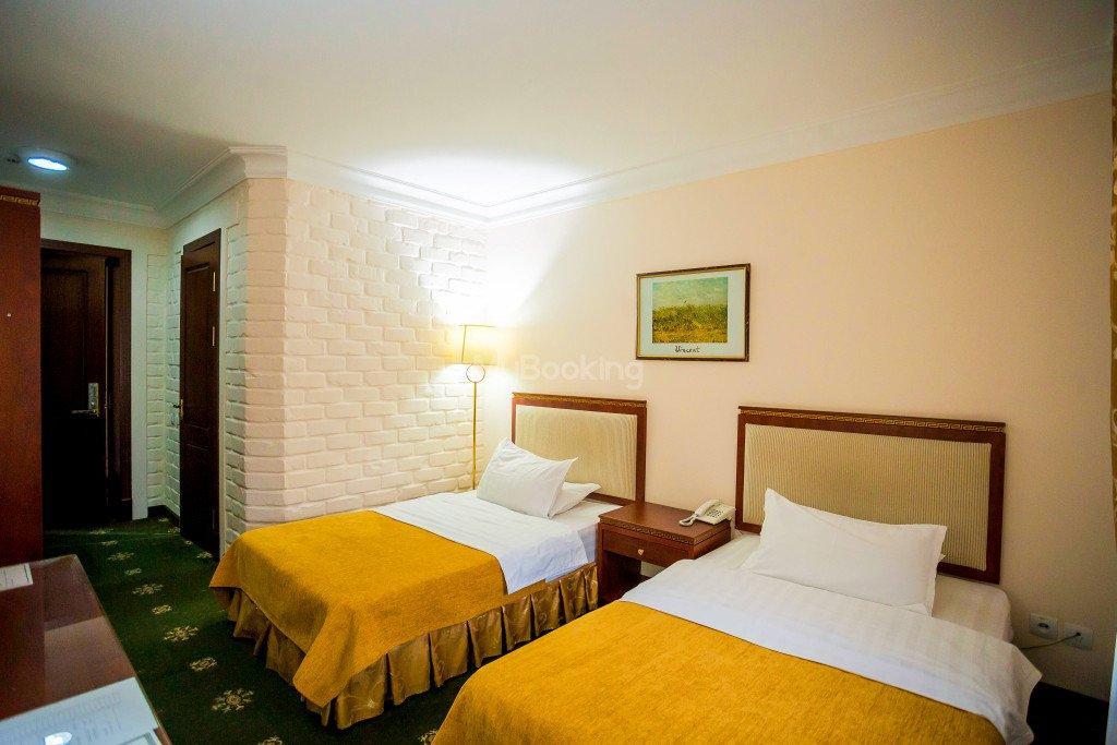 Arien Plaza Hotel Tasken Kültér fotó